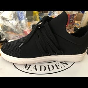 Steve Madden Lancer shoes
